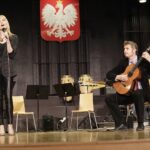 25.10.2021 Kielce. 75 lecie Zespołu Państwowych Szkół Muzycznych. Koncert Pedagogów. Aleksandra Lipińska - wokal i Wojciech Lipiński - gitara / Jarosław Kubalski / Radio Kielce