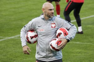 05.10.2021 Kielce. Trening reprezentacji Polski U21w piłce nożnej. Trener Mariusz Jop / Jarosław Kubalski / Radio Kielce