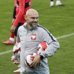 05.10.2021 Kielce. Trening reprezentacji Polski U21w piłce nożnej. Trener Mariusz Jop / Jarosław Kubalski / Radio Kielce