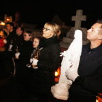 31.10.2018 Kielce. Noc Świętych. Procesja z relikwiami z Kościoła Akademickiego na Cmentarz Stary / Jarosław Kubalski / Radio Kielce