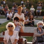 15.08.2020 Kielce. Ogród włoski Pałacu Biskupów Krakowskich. Koncert "Chopinowskie inspiracje" / Jarosław Kubalski / Radio Kielce