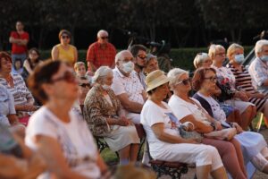 15.08.2020 Kielce. Ogród włoski Pałacu Biskupów Krakowskich. Koncert "Chopinowskie inspiracje" / Jarosław Kubalski / Radio Kielce