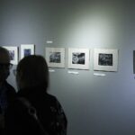 21.10.2021 Kielce. Muzeum Dialogu Kultu. Wystawa "Mała Forma Graficzna 13 x 18" / Jarosław Kubalski / Radio Kielce