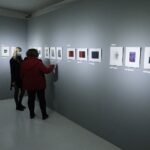 21.10.2021 Kielce. Muzeum Dialogu Kultu. Wystawa "Mała Forma Graficzna 13 x 18" / Jarosław Kubalski / Radio Kielce