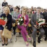 18.10.2021 Huta Nowa. Otwarcie filii Centrum Tradycji, Turystyki i Kultury Gór Świętokrzyskich w Bielinach i remizy OSP. Na zdjęciu od lewej: wicemarszałek Renata Janik, wiceminister kultury, dziedzictwa narodowego i sportu Anna Krupka, senator Krzysztof ,Słoń i wicewojewoda Rafał Nowak / Jarosław Kubalski / Radio Kielce