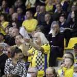 27.10.2021 Kielce. Mecz Ligi Mistrzów: Łomża Viva Kielce - Paris Saint-Germain / Jarosław Kubalski / Radio Kielce