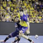 27.10.2021 Kielce. Mecz Ligi Mistrzów: Łomża Viva Kielce - Paris Saint-Germain. Szymon Sićko / Jarosław Kubalski / Radio Kielce