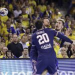 27.10.2021 Kielce. Mecz Ligi Mistrzów: Łomża Viva Kielce - Paris Saint-Germain / Jarosław Kubalski / Radio Kielce