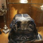 22.10.2021 Kielce. Katedra. Wernisaż wystawy "Splendor Cathedralis". Skarbiec / Jarosław Kubalski / Radio Kielce