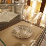 22.10.2021 Kielce. Katedra. Wernisaż wystawy "Splendor Cathedralis". Skarbiec / Jarosław Kubalski / Radio Kielce