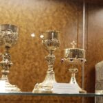 22.10.2021 Kielce. Katedra. Wernisaż wystawy "Splendor Cathedralis". Skarbiec / Jarosław Kubalski / Radio Kielce