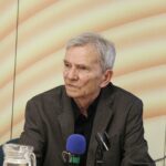 22.10.2021 Kielce. Wojewódzka Biblioteka Publiczna. Promocja książki Jerzego Daniela "Całym sobą". Na zdjęciu Jerzy Daniel / Jarosław Kubalski / Radio Kielce