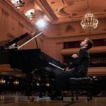 Warszawa. XVIII Międzynarodowy Konkurs Pianistyczny im. Fryderyka Chopina. Na zdjęciu Kamil Pacholec / NIFC