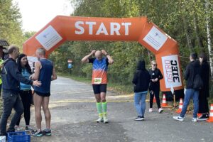 03.10.2021. Krzemionki. 4. Ostrowiecki Półmaraton Leśny / Emilia Sitarska / Radio Kielce