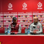 11.10.2021. Konferencja prasowa trenera reprezentacji Polski U-21. Na zdjęciu (od lewej): Maciej Stolarczyk - trener kadry U-21, Emil Kopański - rzecznik prasowy kadry U-21 / Rafał Szymczyk / Radio Kielce