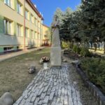 14.10.2021. Ożarów. Uroczystości 40-lecia szkoły / Emilia Sitarska / Radio Kielce