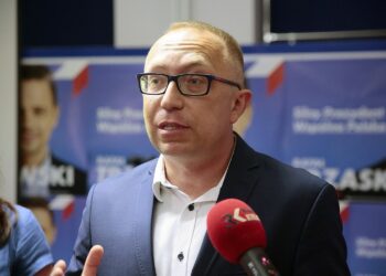 Na zdjęciu: Artur Gierada - lider świętokrzyskich struktur PO / Wiktor Taszłow / Radio Kielce