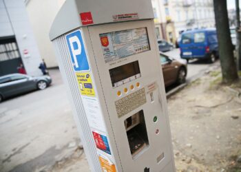 Większa strefa płatnego parkowania w Kielcach?