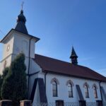 31.10.2021. Stojewsko. Kościół stojący na miejscu dawnej kaplicy / Dionizy Krawczyński / Radio Kielce