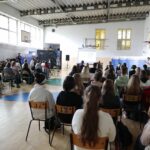 01.10.2021. Kielce. Wojewoda promuje akcje "Świętokrzyskie nie hejtuje" w ZSE im. Mikołaja Kopernika / Wiktor Taszłow / Radio Kielce