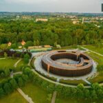 04.10.2021. Busko-Zdrój. Tężnia / Urząd Miasta i Gminy Busko-Zdrój