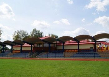 Stadion w Stopnicy / umig.stopnica.pl