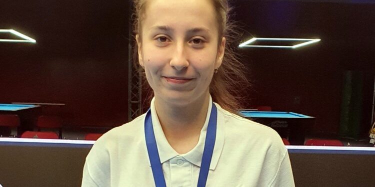 Na zdjęciu: Dominika Pawełczyk - brązowa medalistka mistrzostw świata juniorów w bilardzie / PZBil
