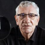 Wiktor Zborowski czyta przewodnik „Sandomierskie” autorstwa Aleksandra Patkowskiego wydany w formie audiobooka w ramach cyklu „Cuda Polski” przygotowanego przez Muzeum Historii Polski / Muzeum Historii Polski