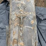 15.11.2021. Warszawa. Prace ekshumacyjne w grobie Marszałka Edwarda Śmigłego-Rydza / IPN