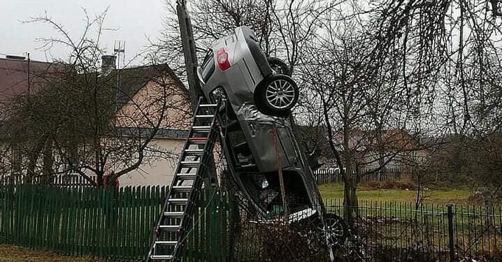 18.11.2021. Toczyska. Nietypowy wypadek / OSP Zgórznica