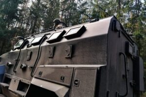 26.11.2021. Granica polsko-białoruska. Oddział specjalsów na patrolu / KPP Hajnówka