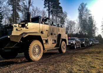 26.11.2021. Granica polsko-białoruska. Oddział specjalsów na patrolu / KPP Hajnówka