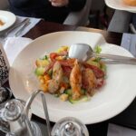 Muzyczne podróże. Szlakiem kawy we Lwowie / Iwona Witek