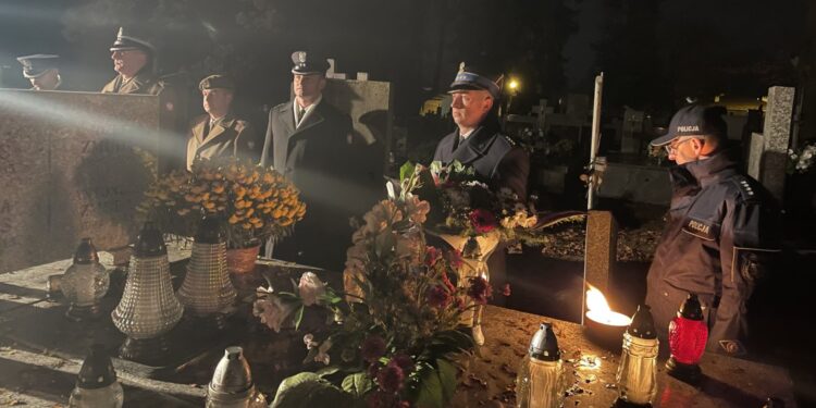 29.11.2021. Sandomierz. Rocznica wybuchu Powstania Listopadowego / Grażyna Szlęzak-Wójcik / Radio Kielce