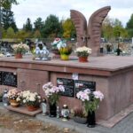 10.11.2021. Bliżyn. Pomnik Aleksandra Życińskiego "Wilczura" / Tomasz Łebek