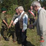 07.11.2021. Barwinek. Archiwalne zdjęcia z odsłonięcia w dniu 16 września 2006 r. pomnika w miejscu bitwy / Szczepan Mróz