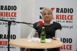 28.11.2021. Studio Polityczne Radia Kielce. Na zdjęciu: Anna Myślińska - Platforma Obywatelska, Koalicja Obywatelska / Sebastian Kalwat / Radio Kielce