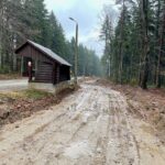 24.11.2021. Zagnańsk. Budowa ścieżki rowerowej / Wiktor Taszłow / Radio Kielce