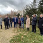 08.11.2021. Gierczyce. Odbiór przydomowych oczyszczalni ścieków / Emilia Sitarska / Radio Kielce