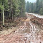 24.11.2021. Zagnańsk. Budowa ścieżki rowerowej / Wiktor Taszłow / Radio Kielce