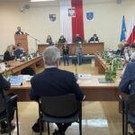 25.11.2021. Starachowice. Sesja rady powiatu / Anna Głąb / Radio Kielce