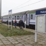 12.11.2021. Piekoszów. Stacja kolejowa. Potrącenie kobiet na torach / Jarosław Kubalski / Radio Kielce