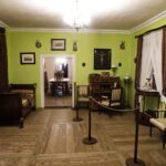 07.11.2021. Skansen w Tokarni. Dworek z Suchedniowa / Jarosław Kubalski / Radio Kielce