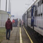 12.11.2021. Piekoszów. Stacja kolejowa. Potrącenie kobiet na torach / Jarosław Kubalski / Radio Kielce