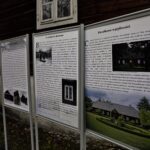 07.11.2021. Skansen w Tokarni. Dworek z Suchedniowa. Wystawa o historii obiektu / Jarosław Kubalski / Radio Kielce