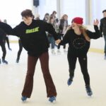 27.11.2021. Kielce. Inauguracja lodowiska na Stadionie / Wiktor Taszłow / Radio Kielce