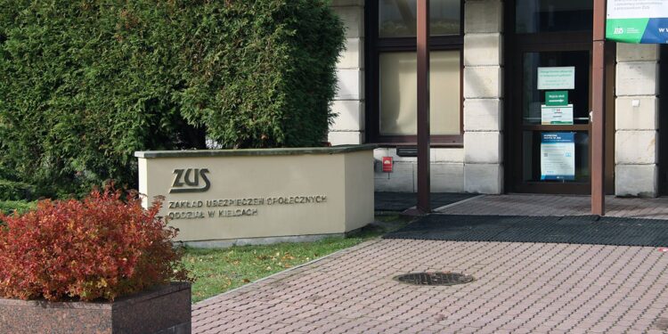ZUS, Zakład Ubezpieczeń Społecznych / Radio Kielce
