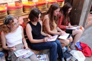 Młodzież z Zespołu Państwowych Szkół Plastycznych w ramach projektu „Rozwijanie kompetencji językowych uczniów” przebywała w Hiszpanii / Zespół Państwowych Szkół Plastycznych