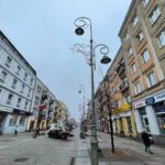 15.11.2021. Kielce. Montaż świątecznych iluminacji / Jarosław Kubalski / Radio Kielce