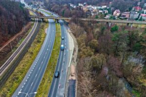 23.11.2021. Kielce. Budowa ścieżki rowerowej na ulicy Krakowskiej / Jarosław Kubalski / Radio Kielce